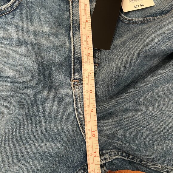 *BRAND NEW* Woman's Heritage Lee jeans size 4 M - Picture 6 of 8